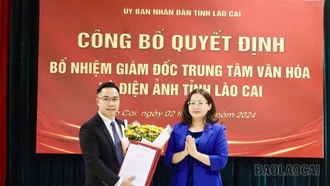 Công bố quyết định bổ nhiệm Giám đốc Trung tâm Văn hóa và Điện ảnh tỉnh