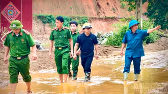 Cốc Lầu: Đồng lòng vượt qua bão dông