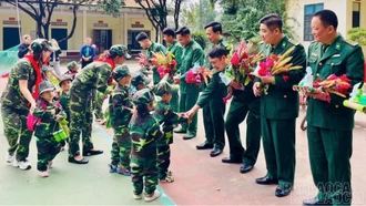 Lào Cai: Các trường học sôi nổi các hoạt động nhân Ngày thành lập Quân đội nhân dân Việt Nam