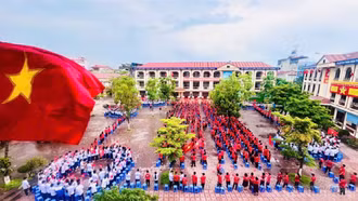 [Ảnh] Trường học Lào Cai sôi nổi các hoạt động hướng về ngày đại thắng của dân tộc