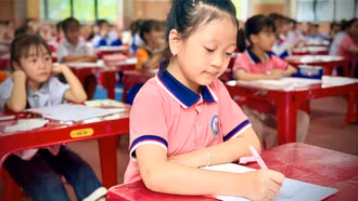 Sôi nổi Hội thi “Nét chữ - Nết người” cấp tỉnh dành cho học sinh tiểu học