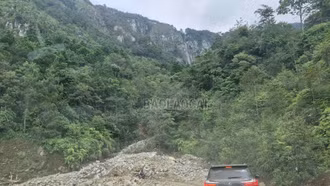 Thông đường đến vùng lũ thôn Phìn Chải 2