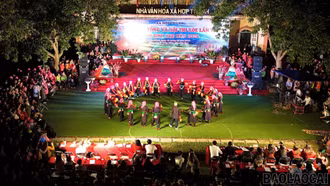 Hợp Thành: Ấn tượng Lễ hội Lồng Tồng và Hội thi Xòe