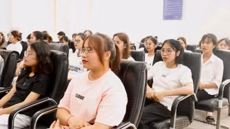 Hơn 1.000 sinh viên tham gia “Tuần sinh hoạt công dân - người học”