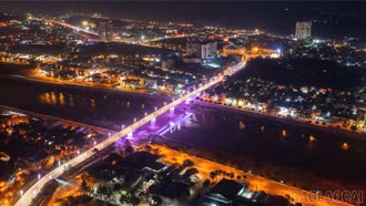 [Ảnh] Ngắm cầu Phố Mới rực rỡ trong đêm