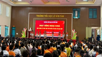 Phường Lào Cai: Các trường học đồng loạt ra quân tuyên truyền về công tác bầu cử