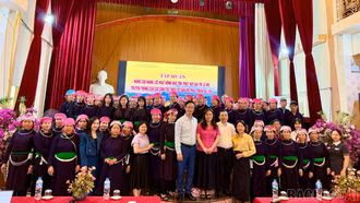 Nâng cao năng lực bảo tồn, phát huy các giá trị lễ hội truyền thống gắn với phát triển du lịch