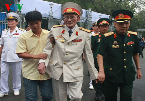 Võ Nguyên Giáp Võ Nguyên Giáp