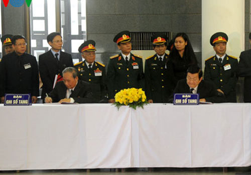 Võ Nguyên Giáp Võ Nguyên Giáp