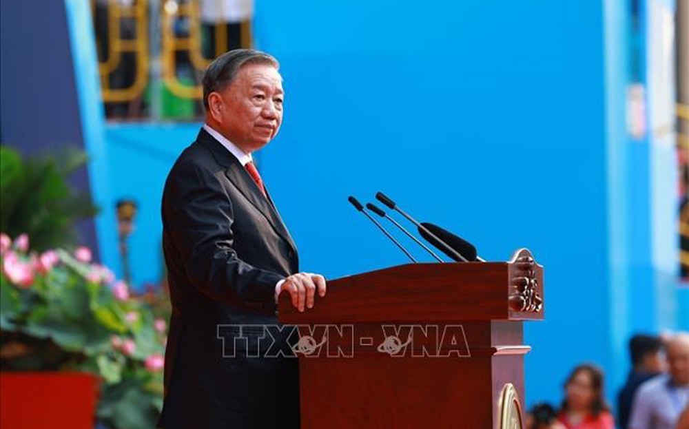 Tổ chức trọng thể Lễ kỷ niệm 50 năm Ngày Giải phóng miền Nam, thống nhất đất nước ảnh 3 Tổ chức trọng thể Lễ kỷ niệm 50 năm Ngày Giải phóng miền Nam, thống nhất đất nước ảnh 3