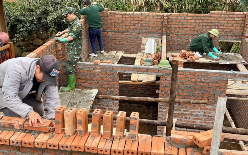 Vì những mái ấm vững bền cho người dân vùng cao Trạm Tấu ảnh 3 Vì những mái ấm vững bền cho người dân vùng cao Trạm Tấu ảnh 3