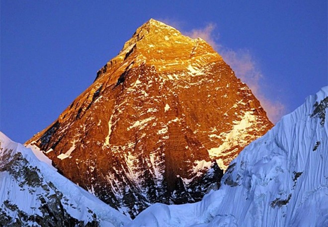 Cấp phép cho số lượng kỷ lục các nhà leo núi Everest ảnh 1 Cấp phép cho số lượng kỷ lục các nhà leo núi Everest ảnh 1