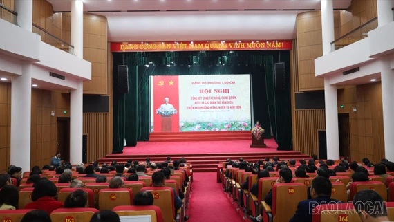 Năm 2026, xây dựng phường Lào Cai: “Chính trị vững mạnh - Kinh tế bền vững - Đô thị văn minh - Xã hội kỷ cương - Biên giới hòa bình - Nhân dân hạnh phúc”.