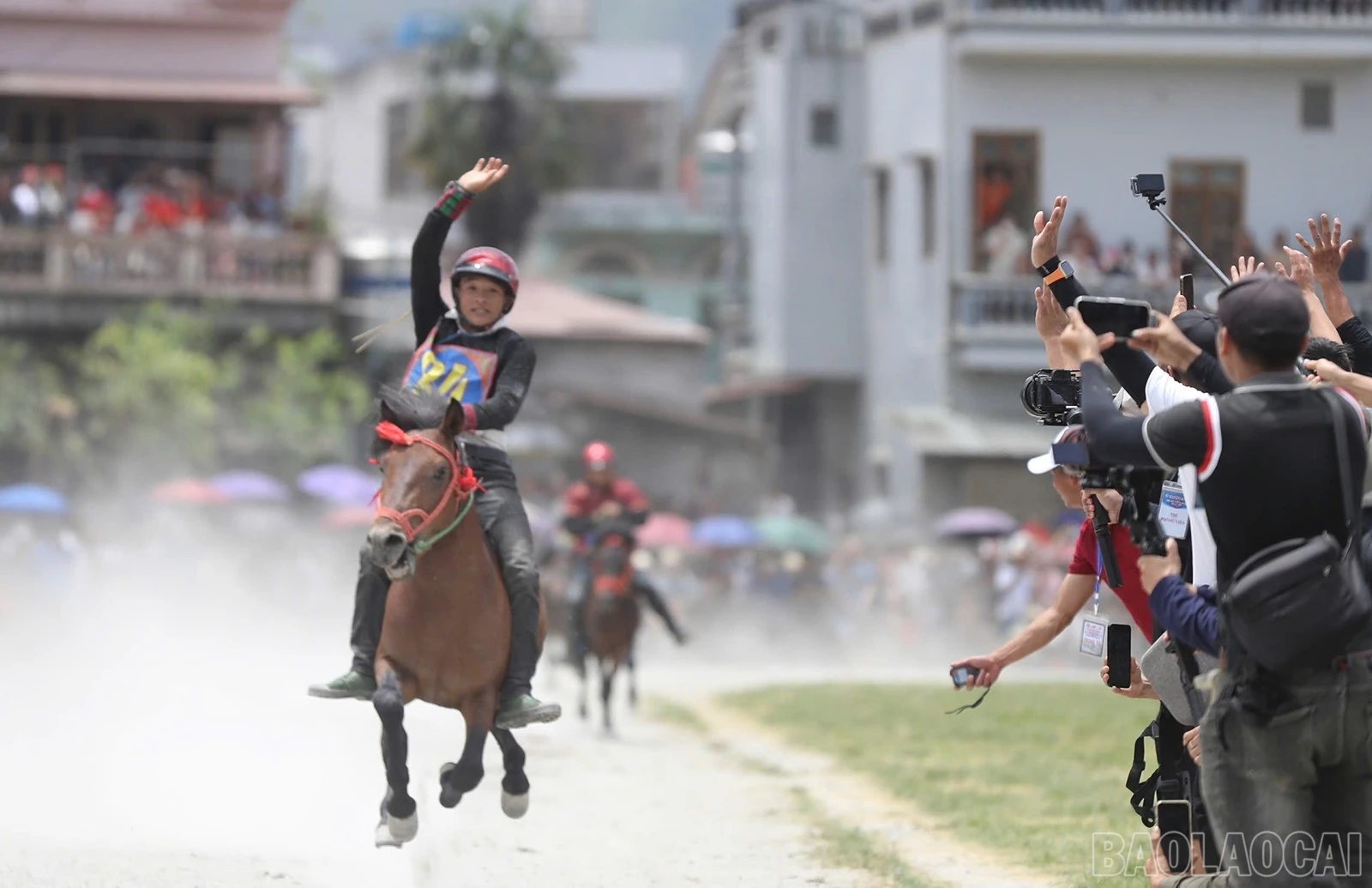 baolaocai-br_chungket-4-7526.jpg
