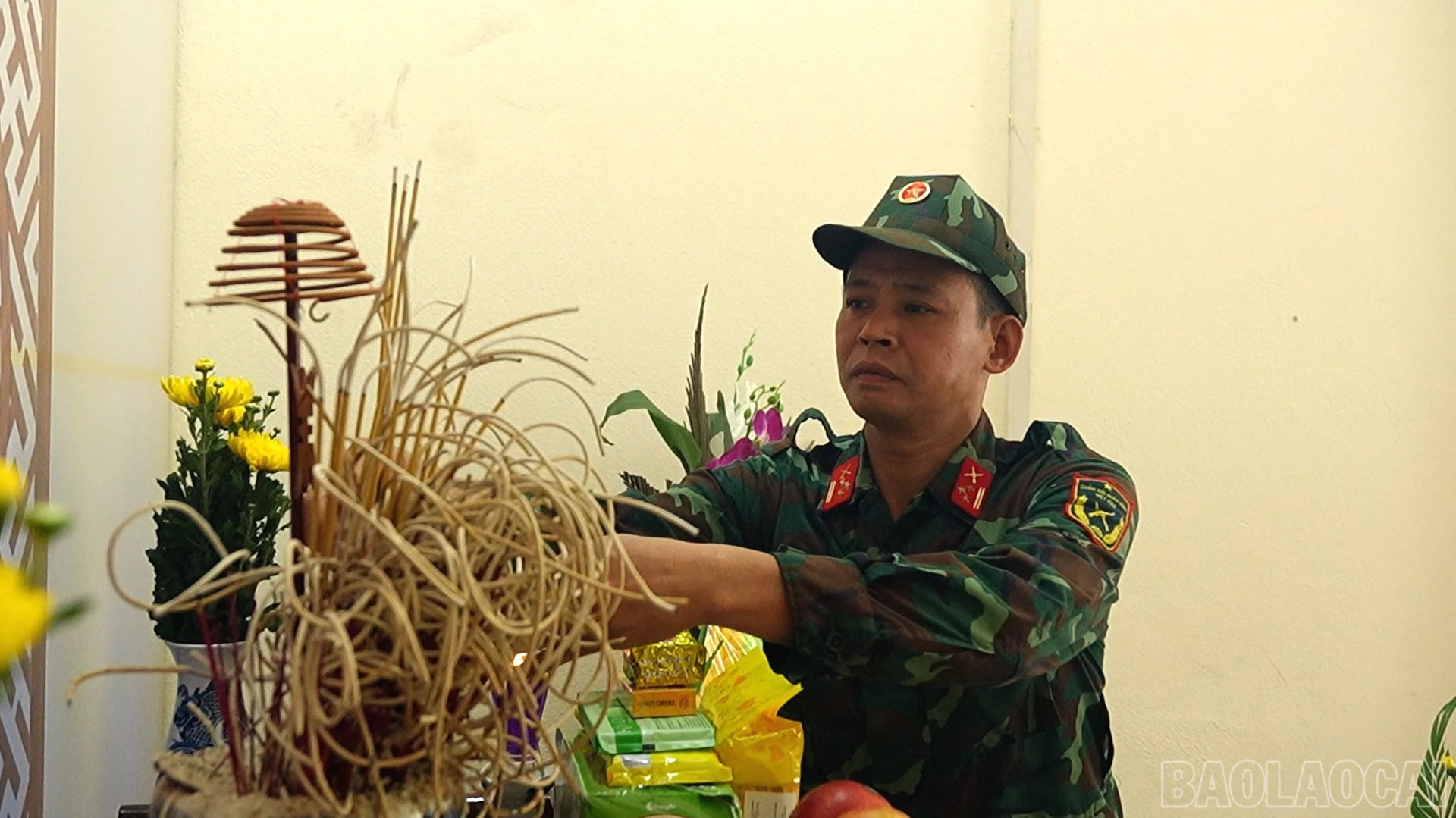 baolaocai-br_sequence-0200-00-44-24still001-8041.jpg