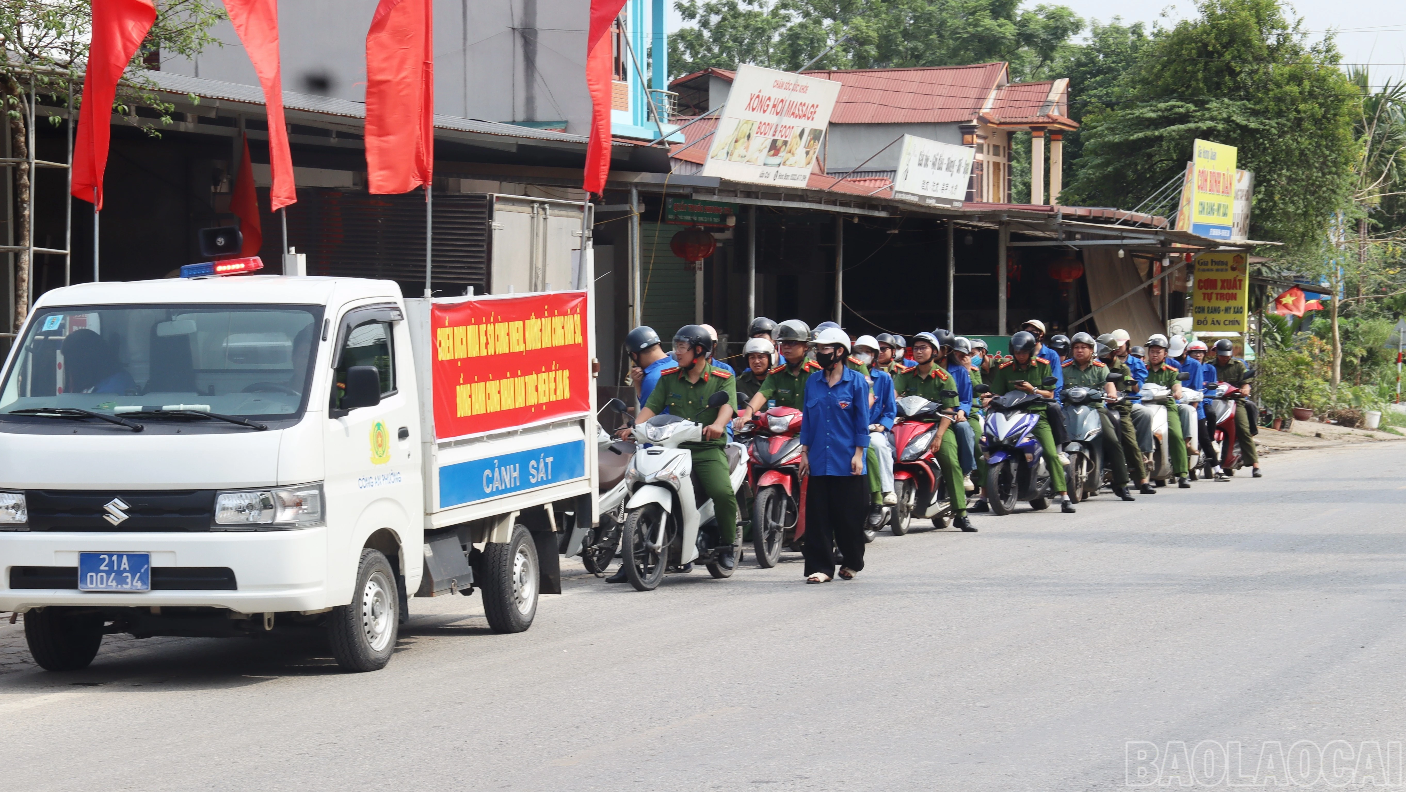 baolaocai-br_br-anh-thanh-nghi-20.jpg