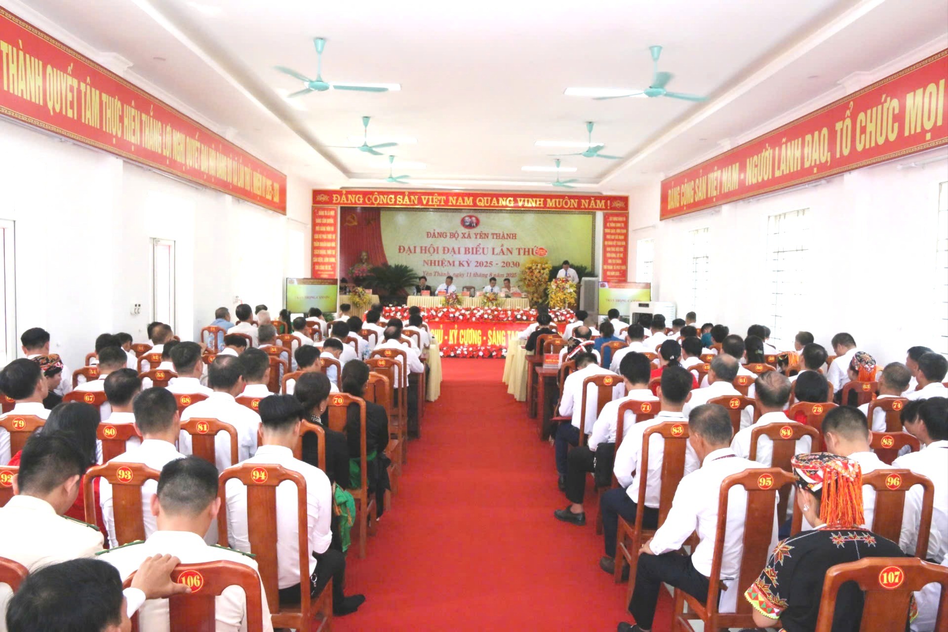 Quang cảnh Đại hội. quang-canh-3755.jpg