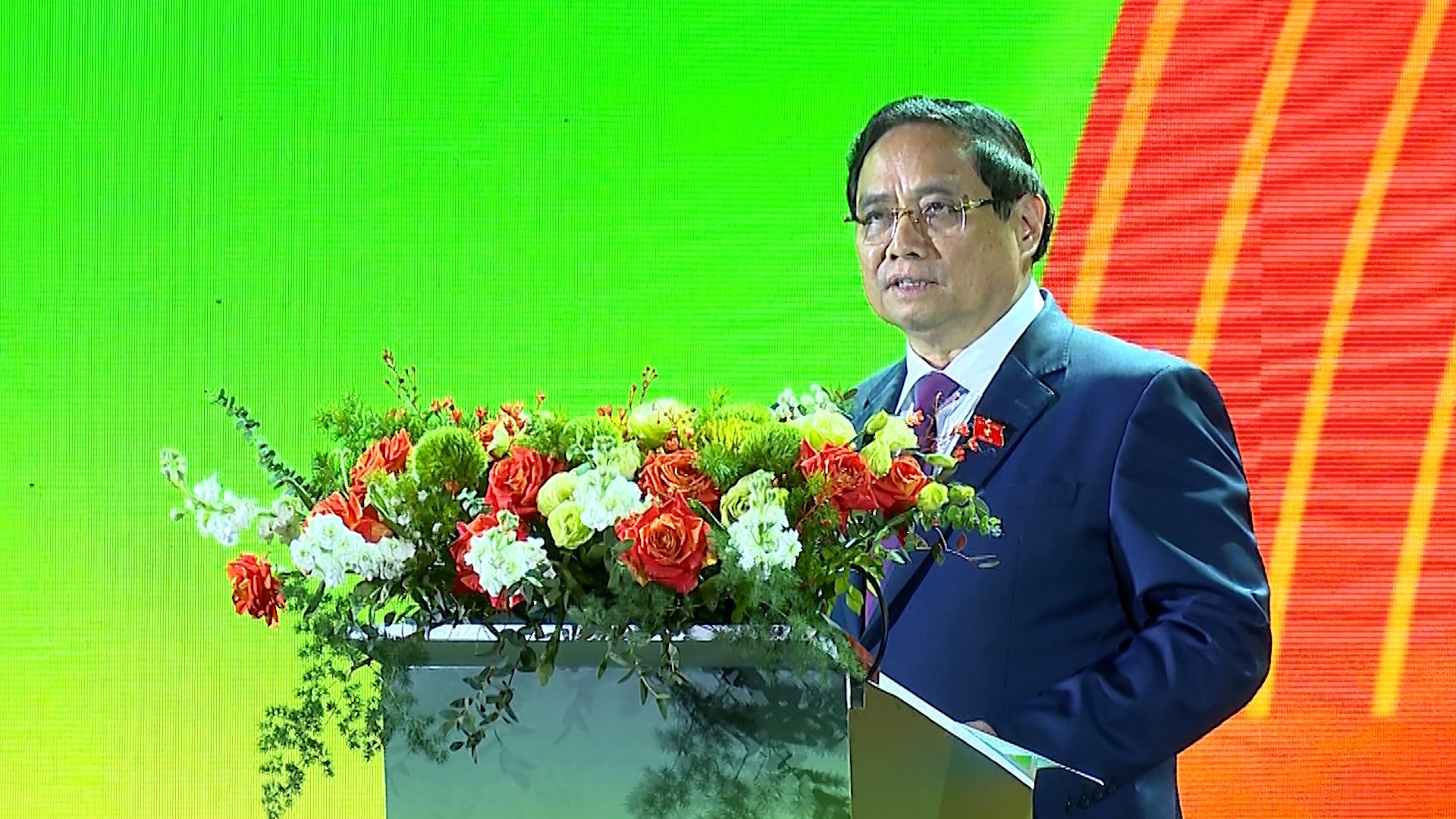 Thủ tướng Chính phủ Phạm Minh Chính phát biểu khai mạc Hội chợ Mùa Thu 2025. anh-hoi-cho-12.jpg