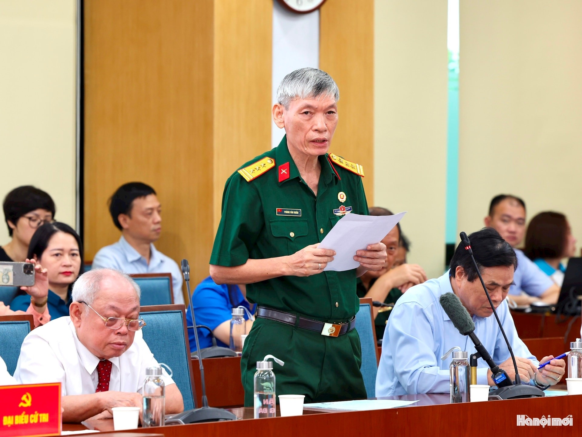 Cử tri phường Láng phát biểu Cử tri phường Láng phát biểu