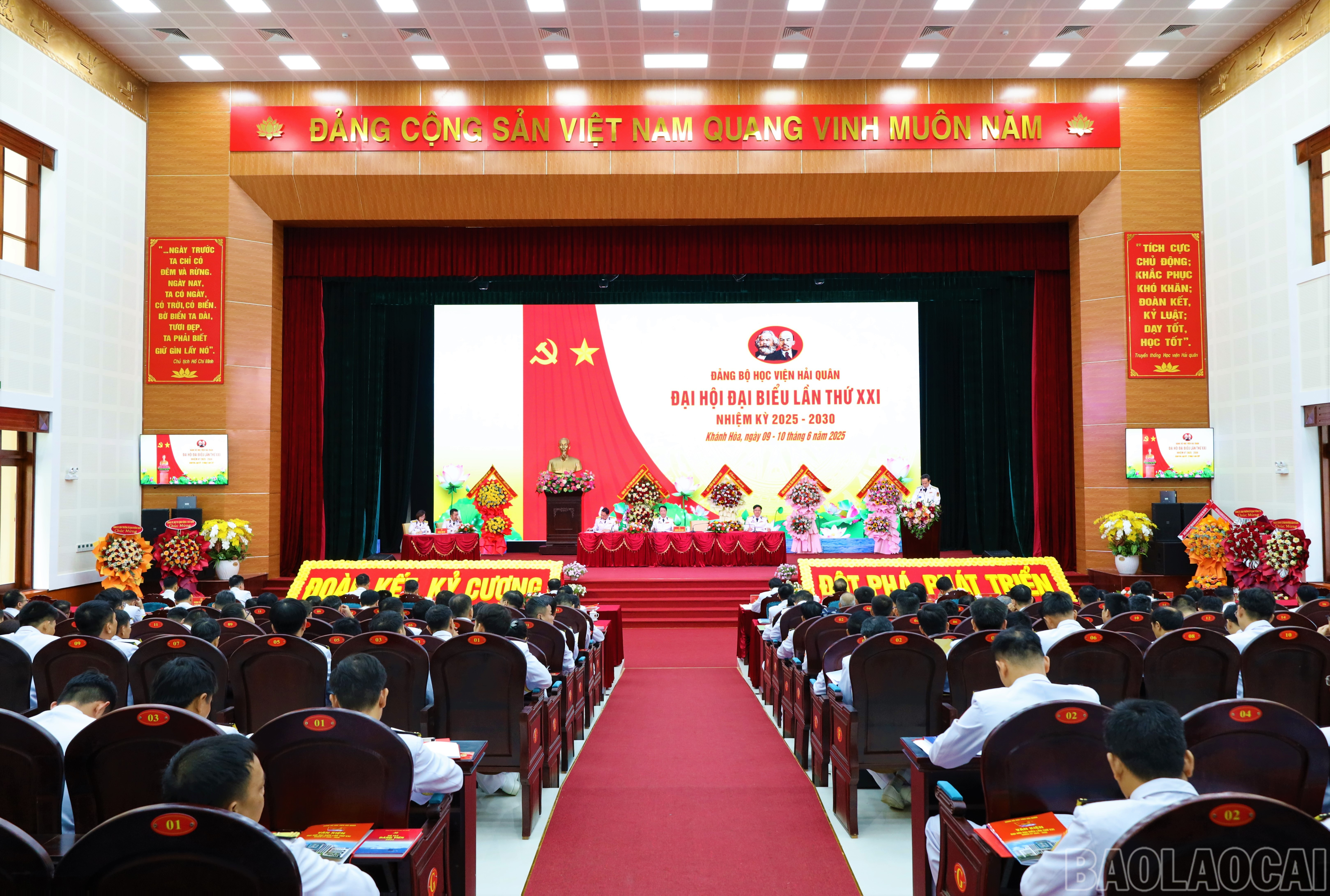 Quang cảnh Đại hội. baolaocai-br_hinh-anh-8-quang-canh-dai-hoi.jpg