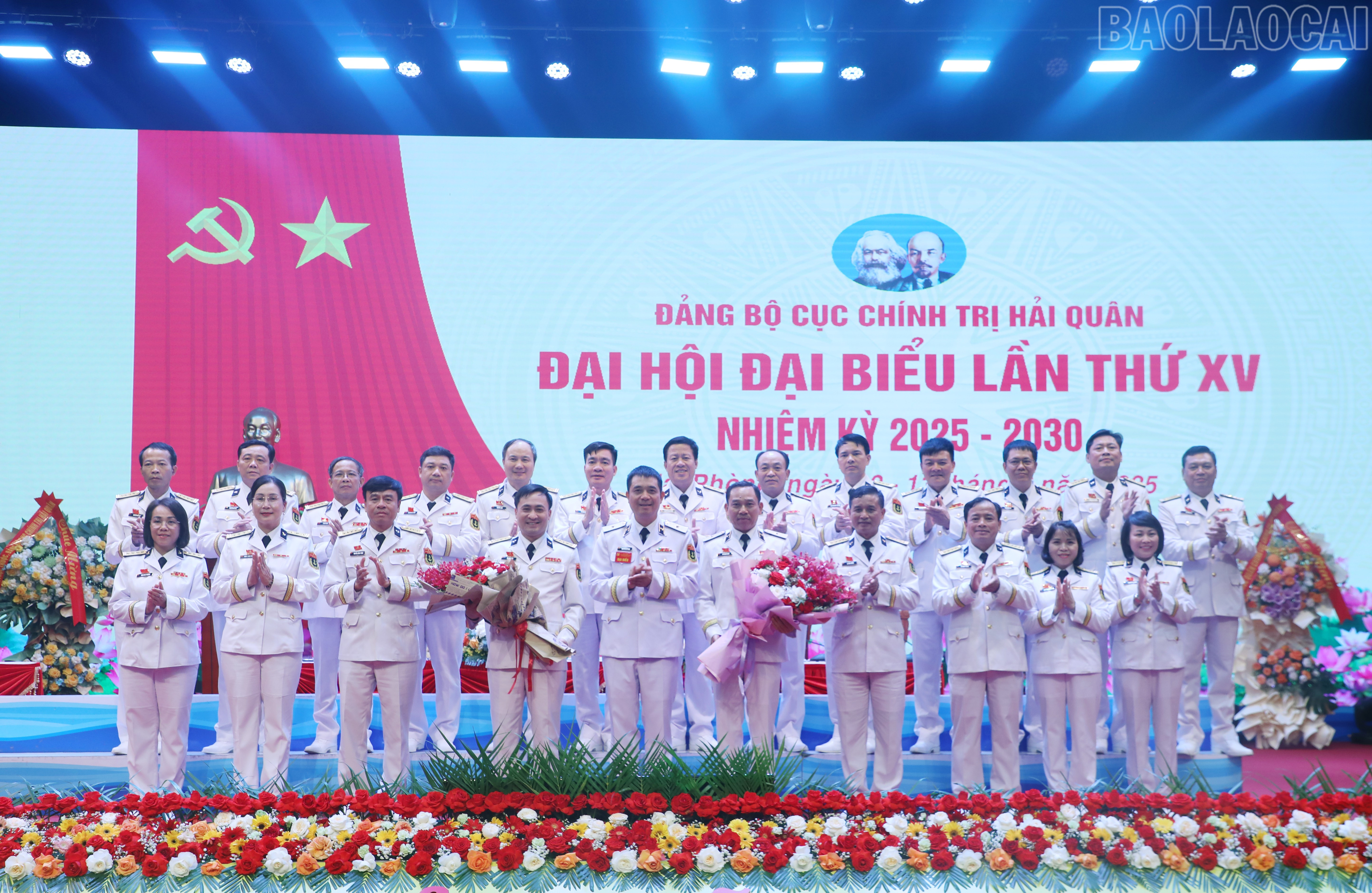 Ra mắt Ban Chấp hành Đảng bộ Cục Chính trị Hải quân nhiệm kỳ 2025 - 2030. baolaocai-tr_phien-chinh-thuc-12.jpg