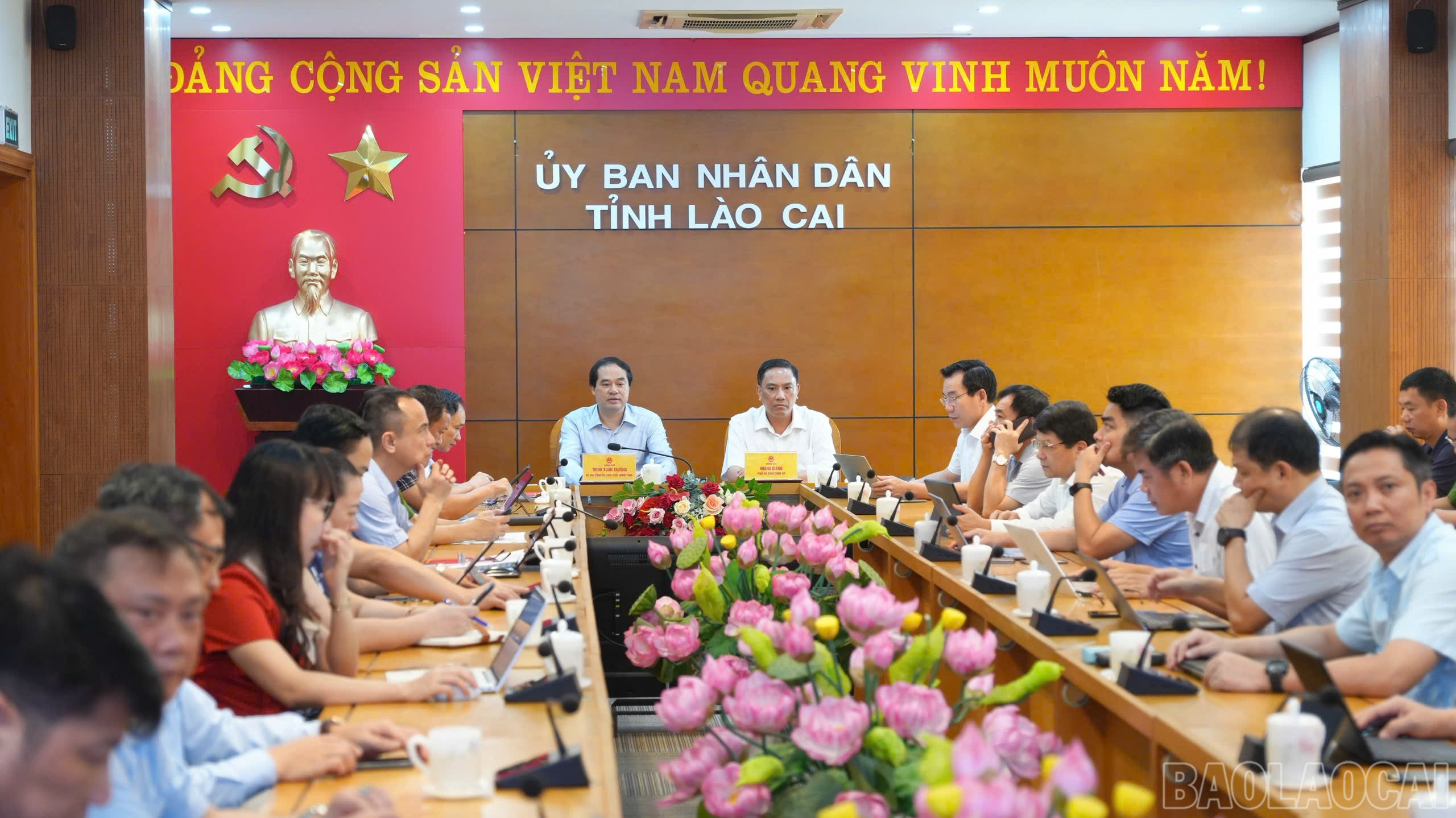 Các đại biểu dự phiên họp tại điểm cầu Lào Cai. baolaocai-br_hoi-nghi.jpg