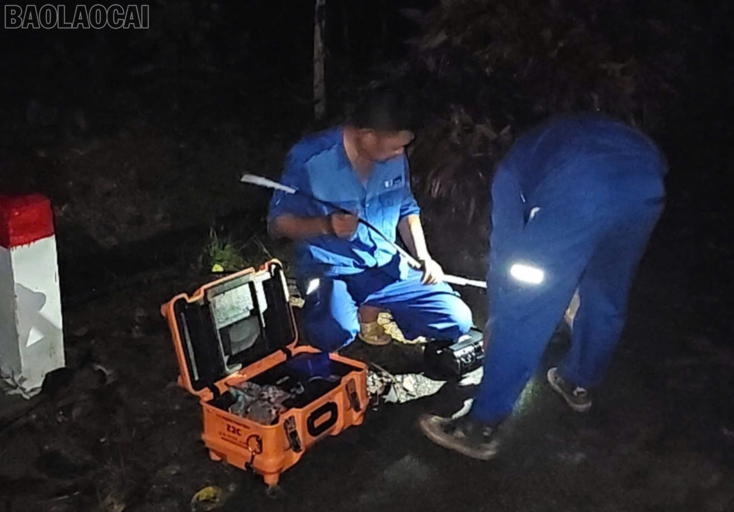 NVKT Khac Phuc Trong dem.jpg