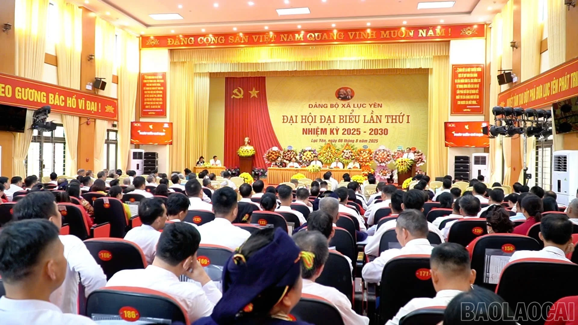 Quang cảnh đại hội.