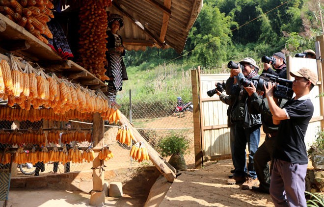 Mù Cang mùa “săn” ảnh ảnh 5