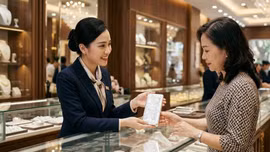 Giá bạc hôm nay 15/5: Bạc thế giới giảm mạnh, trong nước hạ nhiệt nhẹ