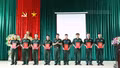 Đảng ủy Trung đoàn Bộ binh 8 tổ chức Hội nghị công bố, trao quyết định về công tác cán bộ và quân nhân chuyên nghiệp