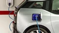 Đột phá công nghệ pin xe điện sạc đầy 12 phút, đi được gần 800 km