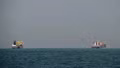 Căng thẳng Mỹ - Iran leo thang: Mỹ đánh chặn loạt UAV ở eo biển Hormuz, Tehran bảo vệ nghiêm ngặt kho urani