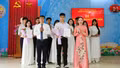 11 học sinh Trường THPT Nghĩa Lộ vinh dự đứng trong hàng ngũ của Đảng