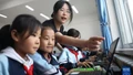Thị trường hàng hóa phục vụ năm học mới ở Trung Quốc tăng trưởng ấn tượng