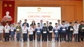 Ủy ban MTTQ Việt Nam tỉnh tặng 89 suất quà cho học sinh xã Bảo Thắng, Bảo Hà, Bảo Yên