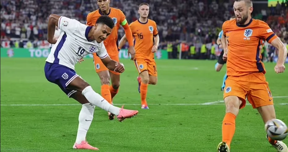 CĐV Anh đang vô cùng phấn khích sau khi đội tuyển của họ đánh bại Hà Lan để lọt vào trận chung kết EURO 2024.