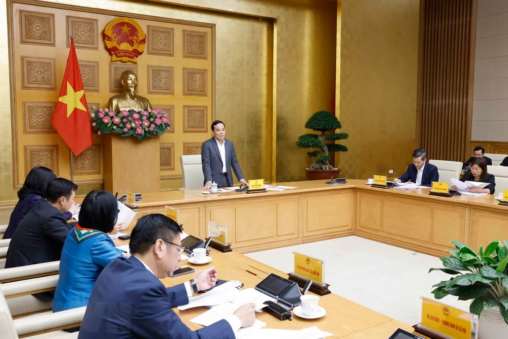 Phó Thủ tướng Trần Lưu Quang chủ trì cuộc họp.