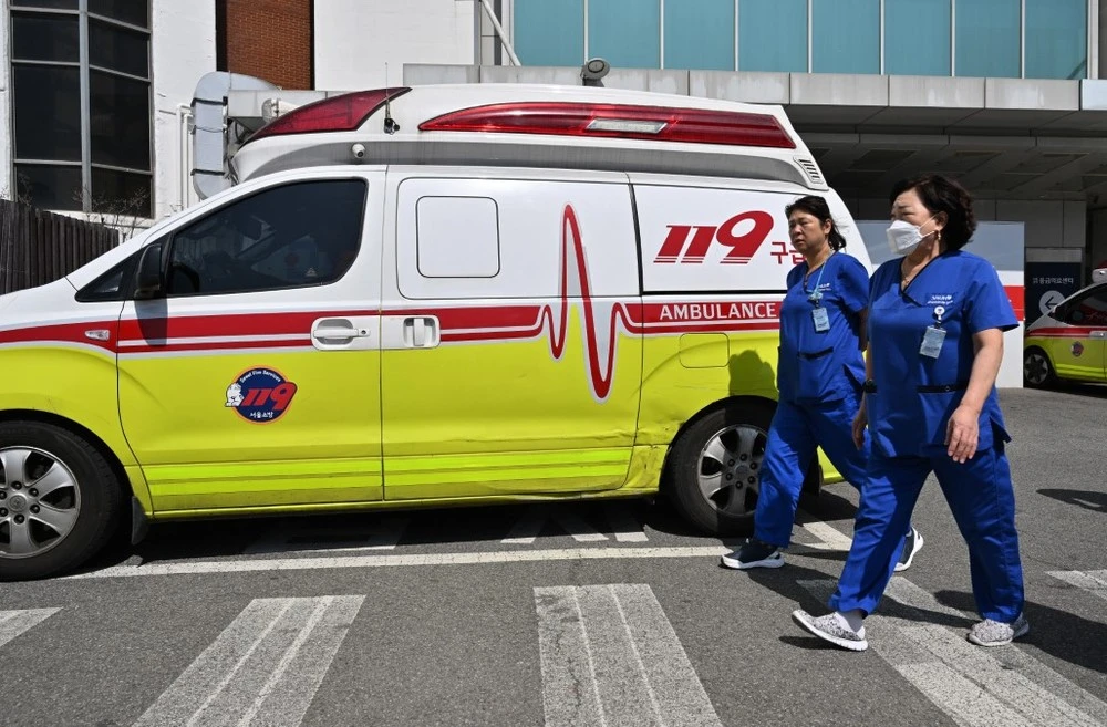 Nhân viên y tế Hàn Quốc tại một bệnh viện ở Seoul, ngày 1/4/2024.