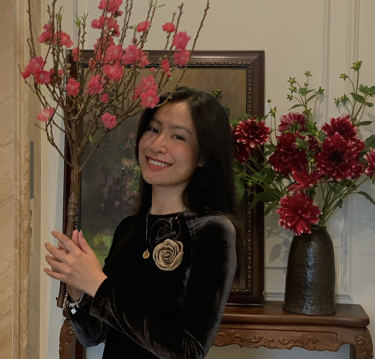 Mai Khanh dịu dàng với vẻ đẹp đậm chất con gái Hà Thành. mai-khanh-diu-dang-554.jpeg