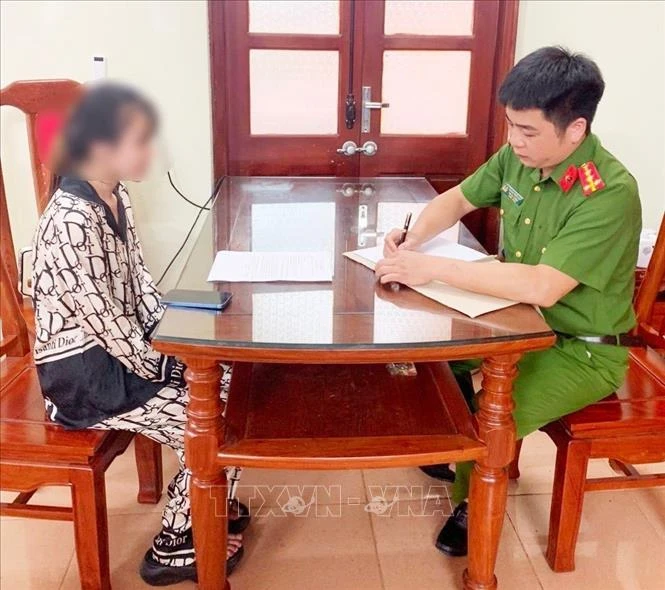 Em Lò Thị P. làm việc tại cơ quan điều tra.