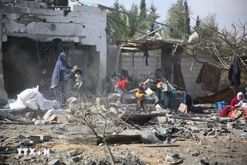 Cảnh đổ nát sau cuộc không kích của Israel xuống thành phố Rafah, Dải Gaza, ngày 15/4/2024.