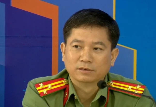 Thượng tá Lê Mạnh Hà thông tin tại chương trình.