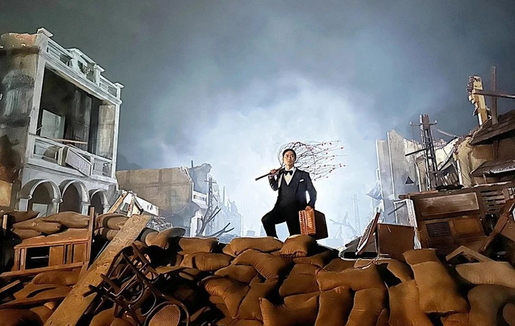 Bộ phim "Đào, phở và piano" làm bằng tiền đầu tư của Nhà nước vừa được khán giả đón nhận nhiệt tình.