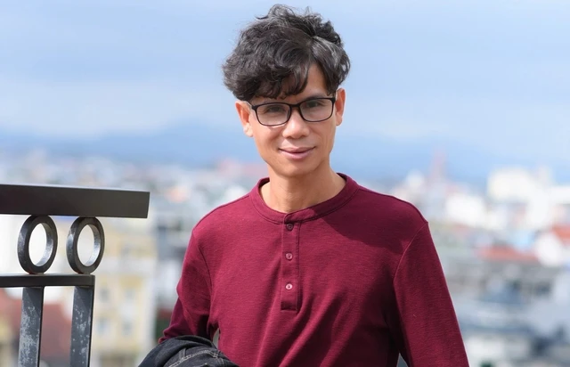 Nhà thơ Nguyễn Lãm Thắng.