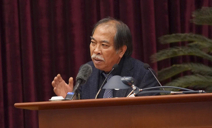Nhà thơ Nguyễn Quang Thiều.