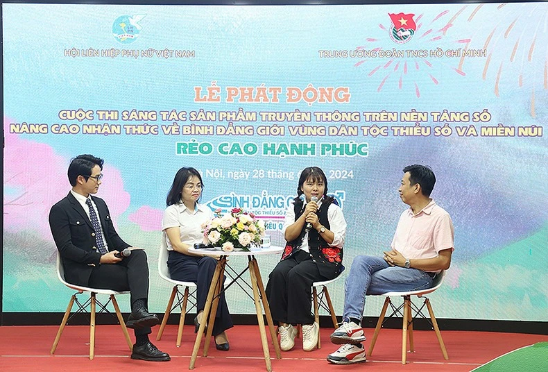 Các diễn giả chia sẻ về bình đẳng giới ở khu vực đồng bào dân tộc thiểu số, miền núi.