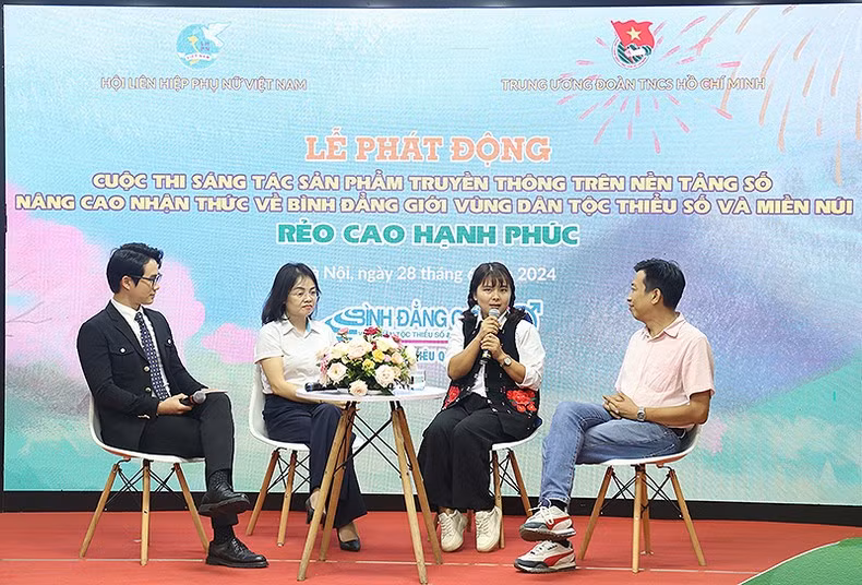 Các diễn giả chia sẻ về bình đẳng giới ở khu vực đồng bào dân tộc thiểu số, miền núi.