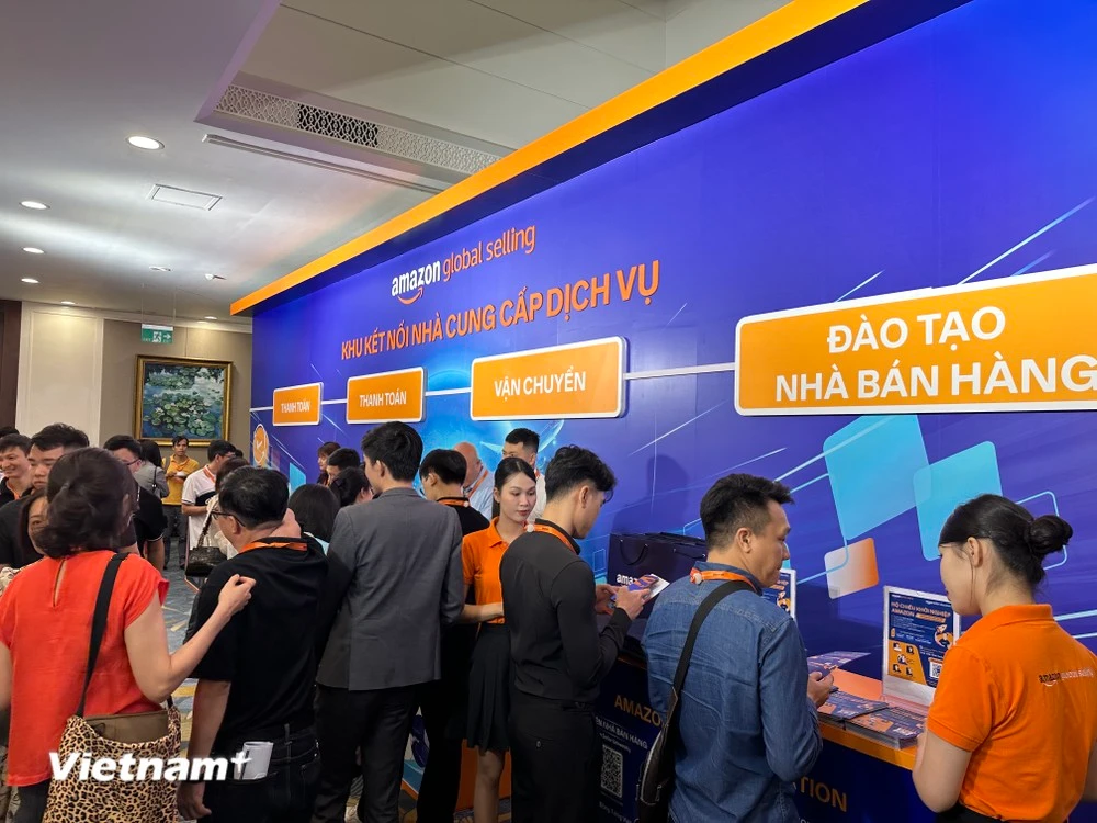 Doanh số thương mại điện tử bán lẻ của Việt Nam có mức tăng trưởng trung bình khoảng 20% trong 10 năm qua.