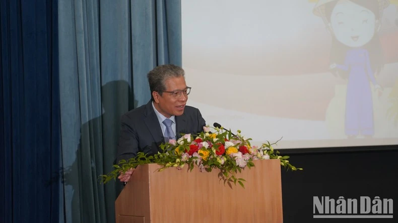 Đại sứ Đặng Minh Khôi phát biểu tại sự kiện.